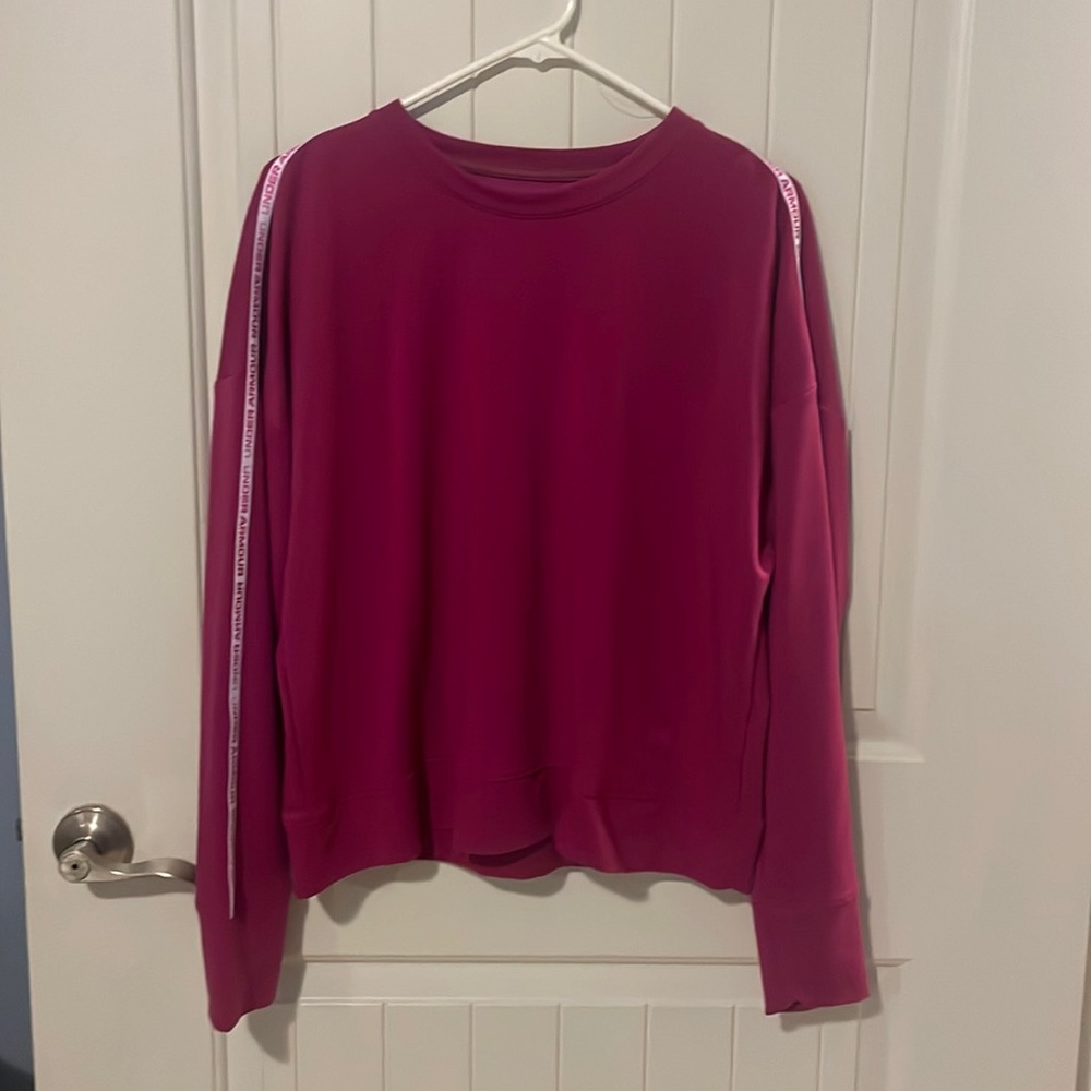 Pink under armour crue neck